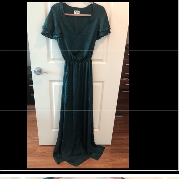 Show me Your Mumu Michelle Flutter Maxi Dress - Picture 9 of 14